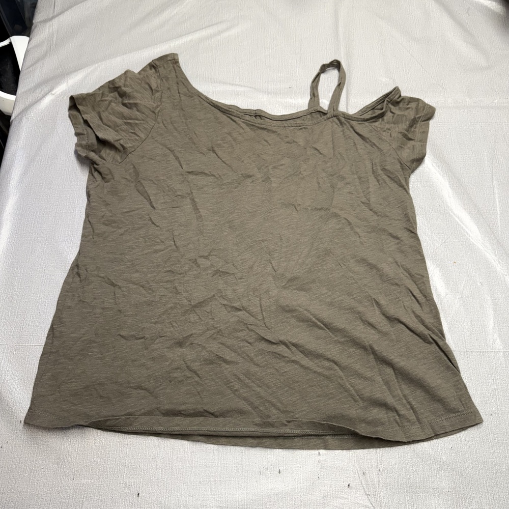 Maurices Olive Cold Shoulder Top Womens Large Cami Strap - Picture 3 of 7